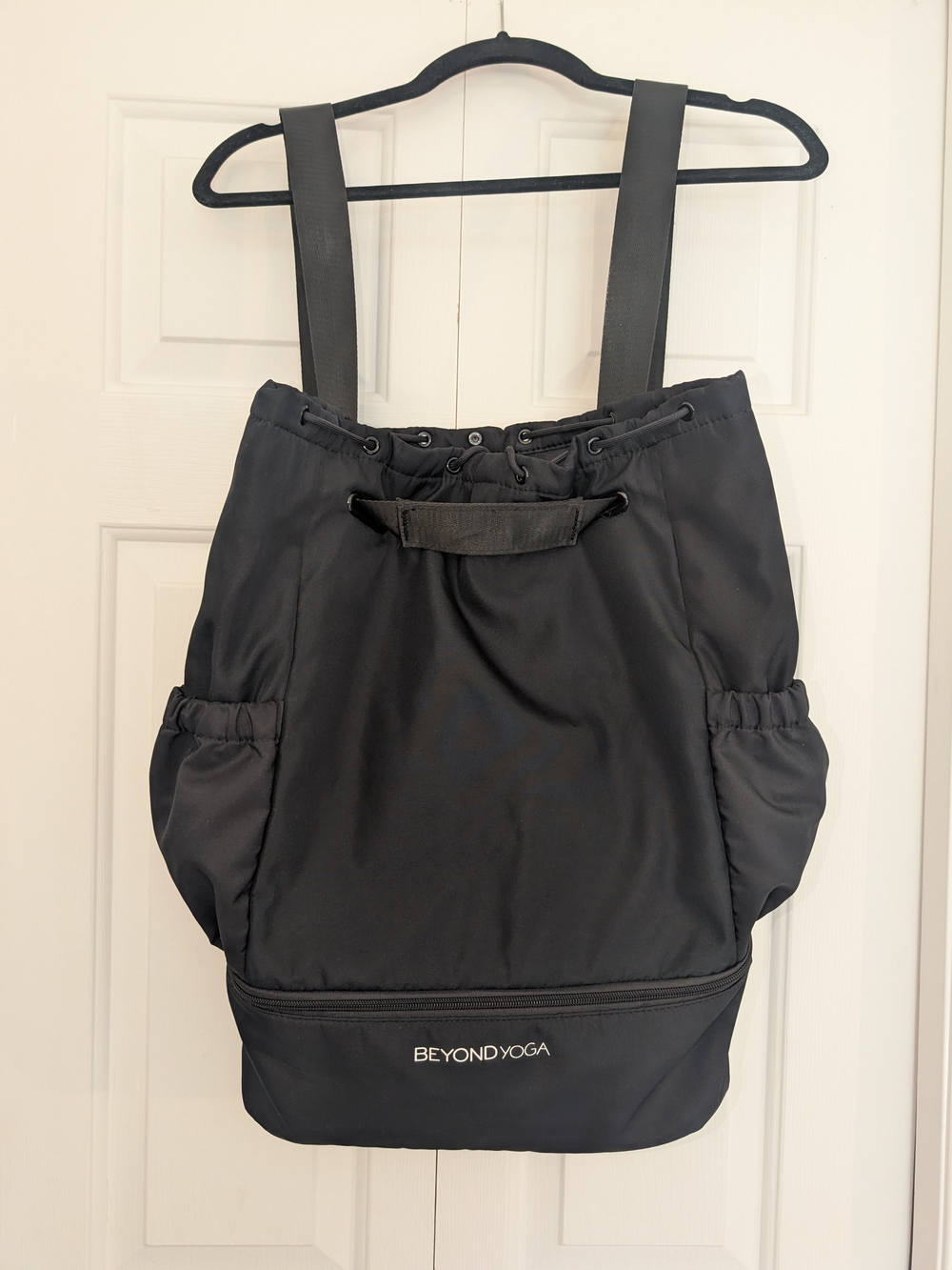 Beyond Yoga Black Convertible Men’s Backpack Tote